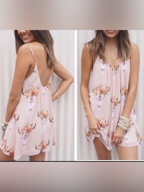 Show Me Your Mumu Women’s Beige Frida Bullhead Trapeze Mini Dress size Small